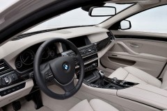 BMW 5 sērija F10 Sedans 2010 - 2013 foto 2