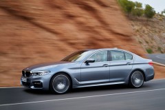 BMW 5 sērija G30 Sedans 2016 - 2020 foto 6