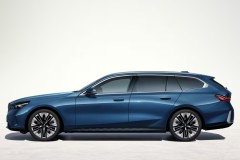 BMW 5 sērija G61 Univers�ls 2024 - foto 4