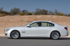 BMW 7 sērija F01/02 Sedans 2012 - 2015 foto 9