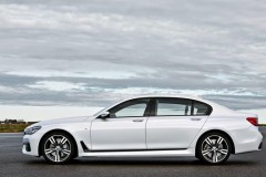 BMW 7 sērija G11/G12 Sedans 2015 - 2019 foto 8