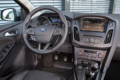 Ford Focus Sedans 2014 - 2018 foto 6