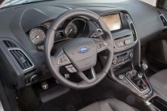 Ford Focus Sedans 2014 - 2018 foto 2
