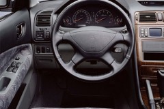Mitsubishi Galant Sedans 1996 - 2004 foto 4