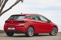 Opel Astra He�beks 2015 - 2019 foto 9