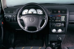 Opel Calibra Kupeja 1994 - 1997 foto 9