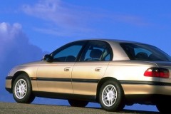 Opel Omega Sedans 1994 - 1997 foto 3