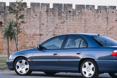 Opel Omega Sedans 1999 - 2003 foto 4