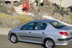 Peugeot 206 Sedans 2007 - 2009 foto 1