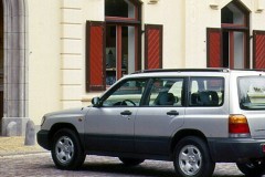 Subaru Forester 1997 - 2000 foto 2