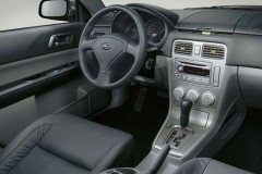 Subaru Forester 2002 - 2005 foto 2
