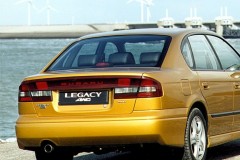 Subaru Legacy Sedans 1999 - 2002 foto 4