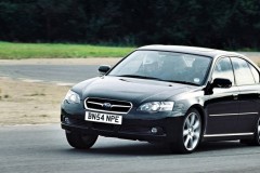 Subaru Legacy Sedans 2003 - 2006 foto 3