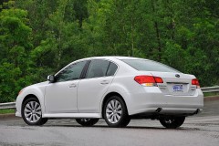 Subaru Legacy Sedans 2009 - 2012 foto 12