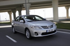 Toyota Corolla Sedans 2010 - 2013 foto 5