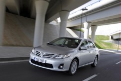 Toyota Corolla Sedans 2010 - 2013 foto 4
