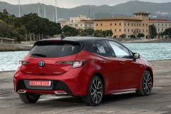 Toyota Corolla He�beks 2018 - 2022 foto 4