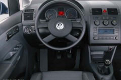 Volkswagen Touran Minivens 2003 - 2006 foto 1