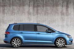 Volkswagen Touran Minivens 2015 - foto 2